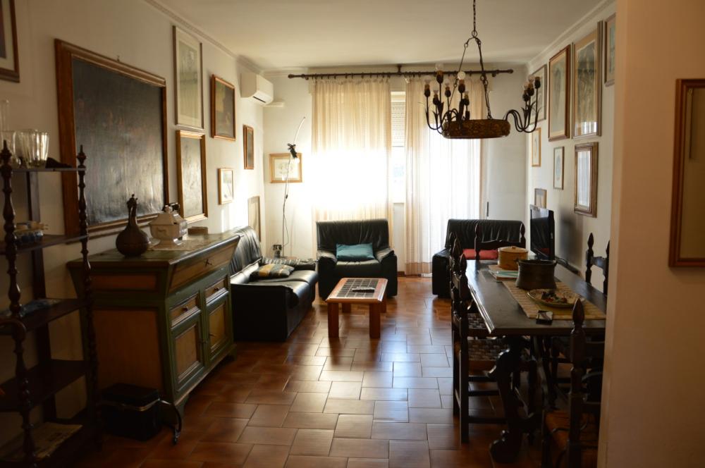 Appartamento plurilocale in vendita a Sant'anna - Appartamento plurilocale in vendita a Sant'anna