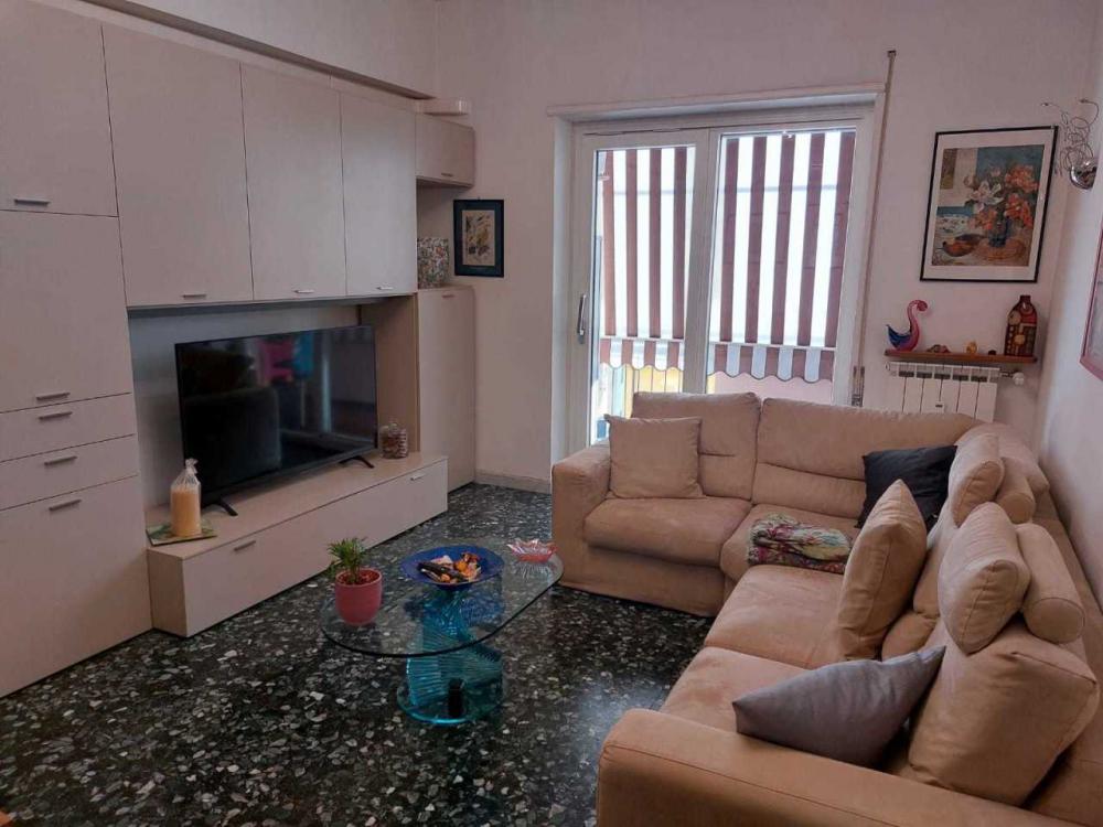 Appartamento plurilocale in vendita a carrara - Appartamento plurilocale in vendita a carrara
