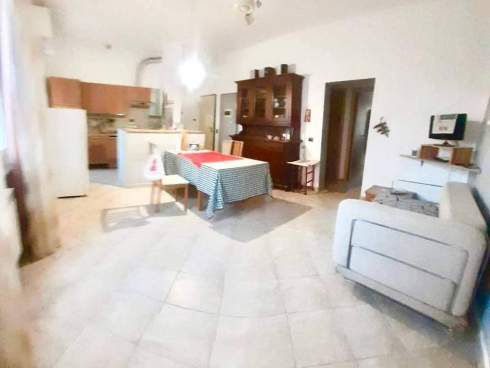appartamento in vendita a Ortonovo