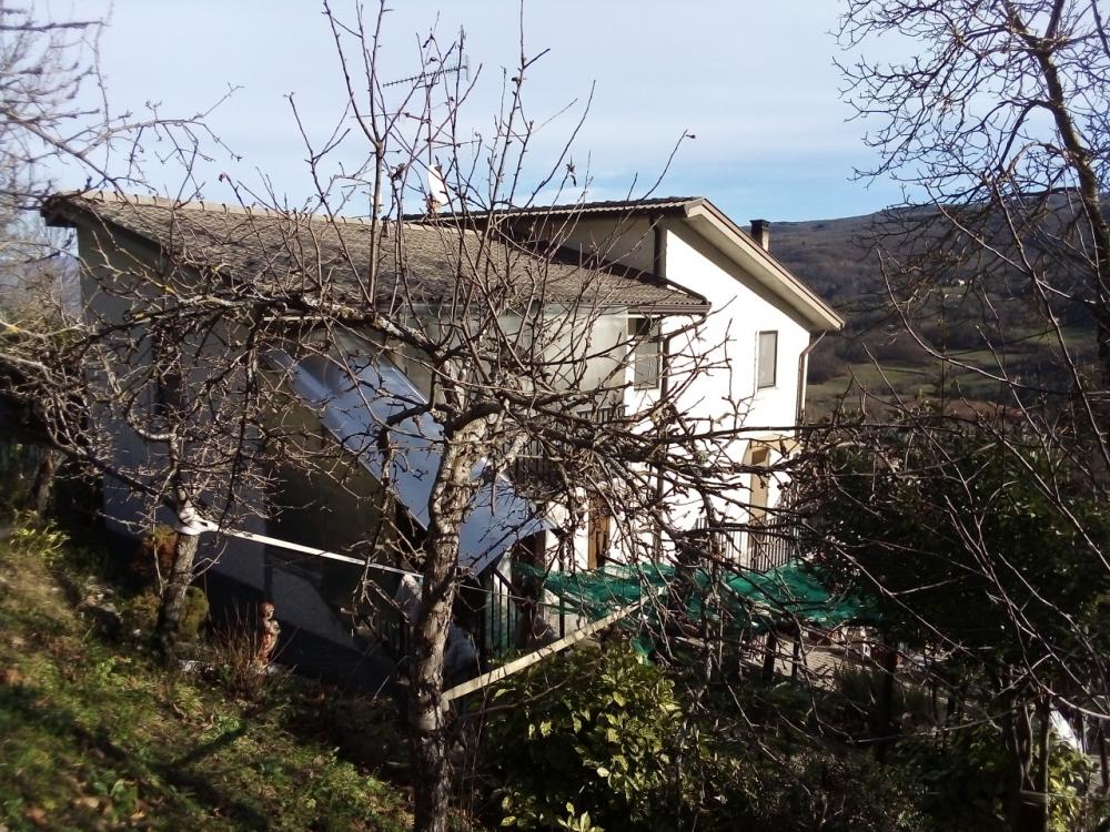 casa in vendita a Albareto