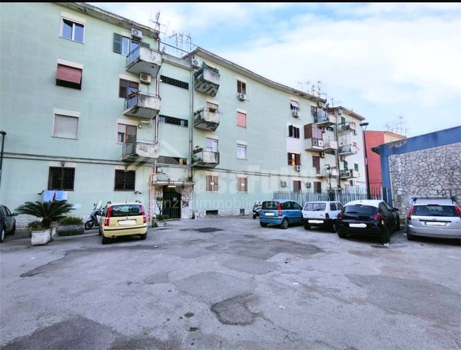 Appartamento quadrilocale in vendita a Giugliano in Campania - Appartamento quadrilocale in vendita a Giugliano in Campania