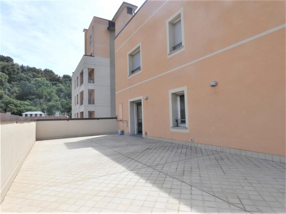 Appartamento plurilocale in vendita a San teodoro - Appartamento plurilocale in vendita a San teodoro