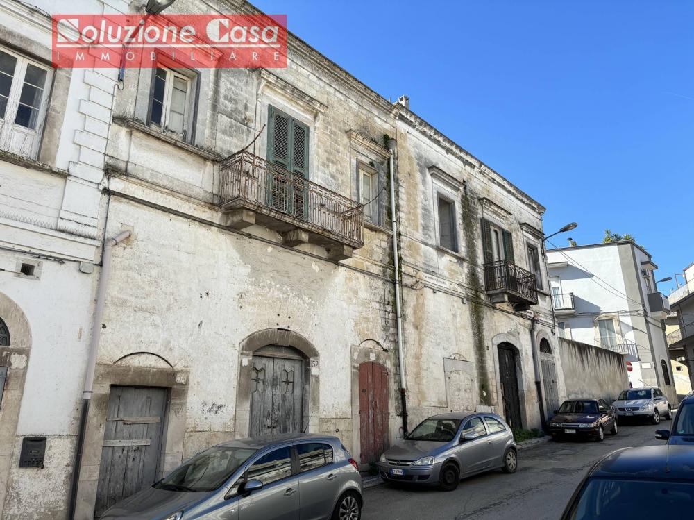 Casa quadrilocale in vendita a Canosa di Puglia - Casa quadrilocale in vendita a Canosa di Puglia