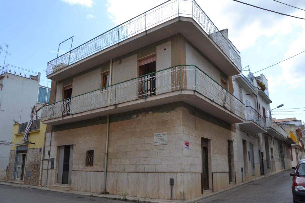 Casa plurilocale in vendita a Canosa di Puglia - Casa plurilocale in vendita a Canosa di Puglia