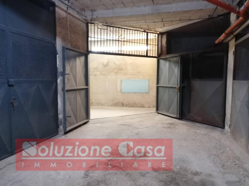 Garage monolocale in vendita a Canosa di Puglia - Garage monolocale in vendita a Canosa di Puglia
