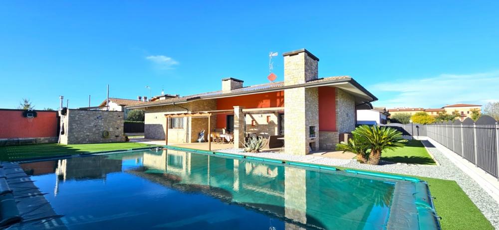 villa indipendente in vendita a Castenedolo